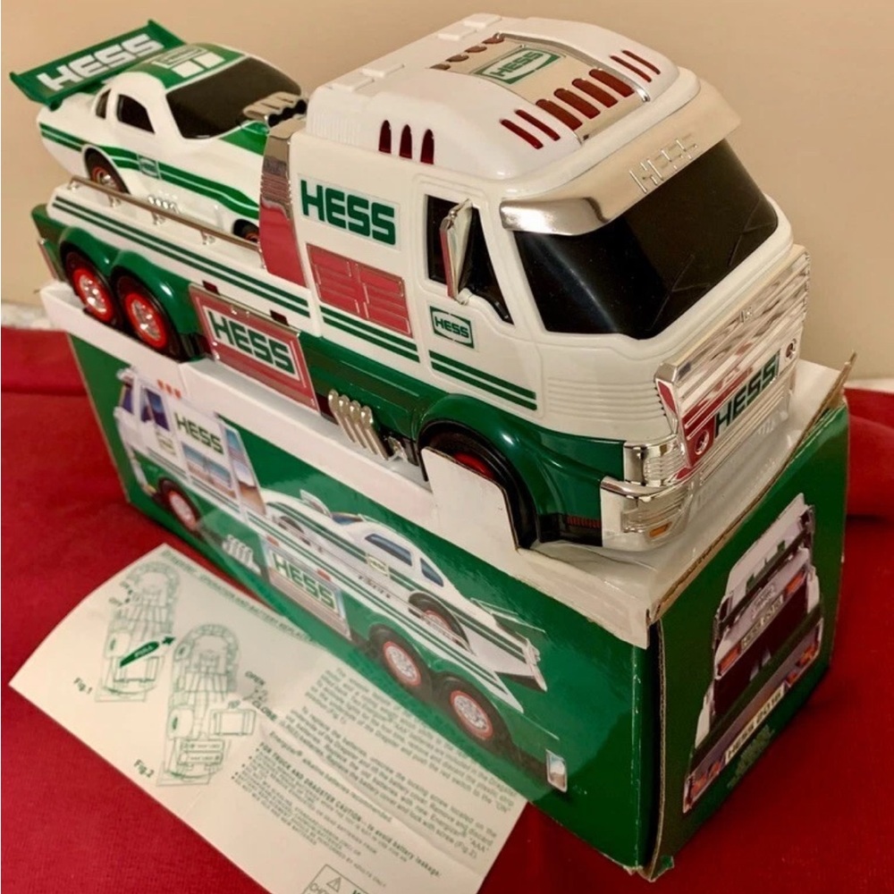 Brand new 2016 hess truck with mini free bonus!